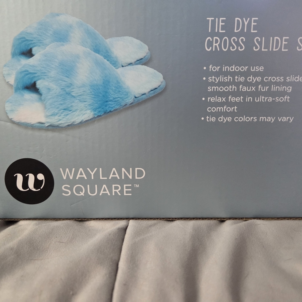 Wayland Square Blue Tie Dye Cross Slide Slippers
